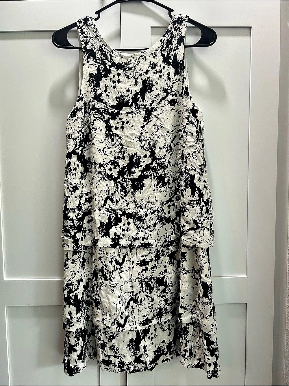 Banana Republic Abstract Print Mini Dress in White & Black Like New